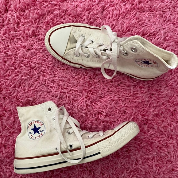 Converse Shoes - Women’s High Top White Converse